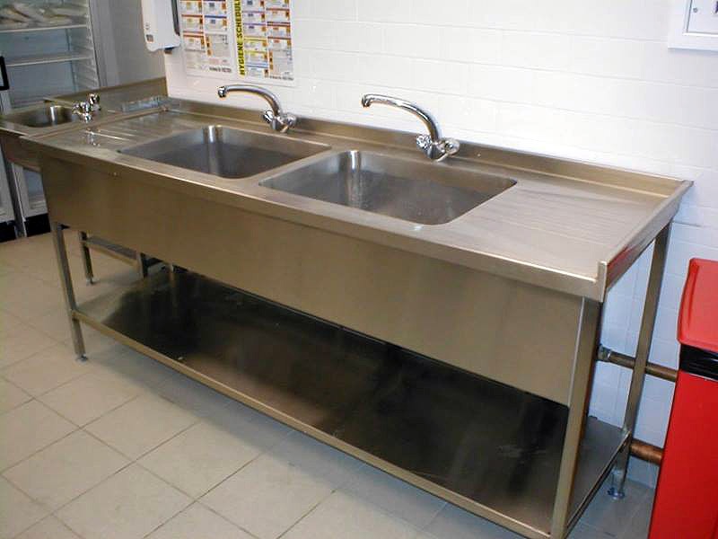 Multiple Tub Commercial Kitchen Sink